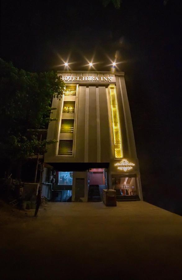 Hotel Hira Inn-10Mins From Railway Station & Bus Station Аллахабад Экстерьер фото